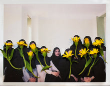 Carica l&#39;immagine nel visualizzatore di Gallery, Sarab Collective | Nahid Rezashateri - Il vento ci porterà via
